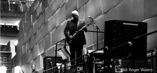 Roger Waters, David Gilmour 12.5.2011 London Os Arena