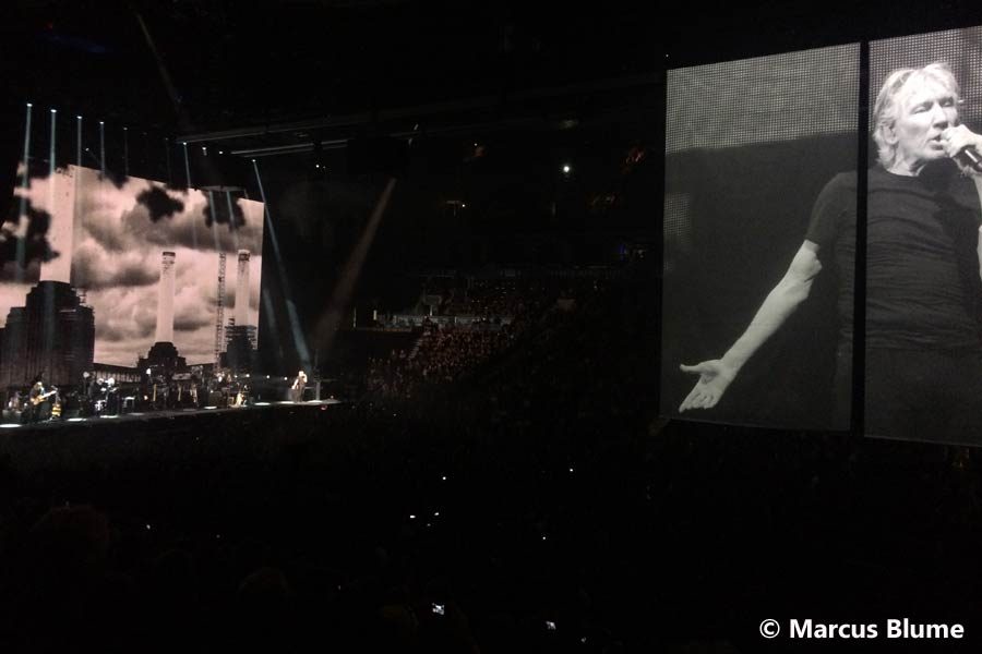 Roger Waters Toronto 2017