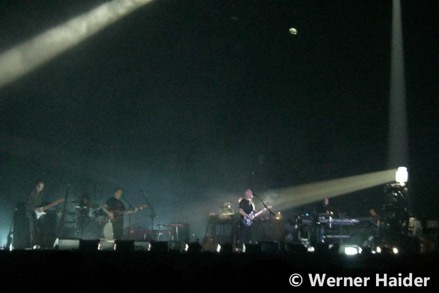 David Gilmour 19.3.2006 Amsterdam Heinecken Music Hall David Gilmour 19.3.2006 Amsterdam Heinecken Music Hall