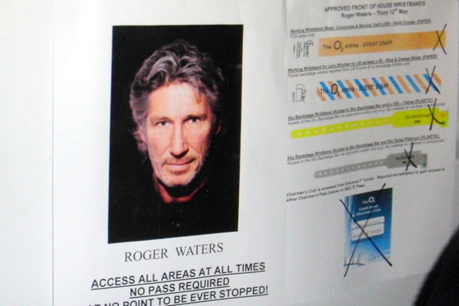 Roger Waters 12.5.2011 London O2 Arena