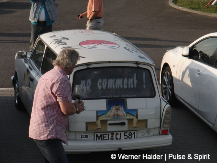 Roger Waters 15.6.2011 Berlin O2 World Roger Waters 15.6.2011 Berlin O2 World