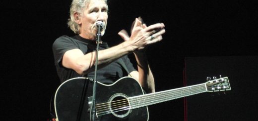 Roger Waters 3.11.2010 East Rutherford Izod Center