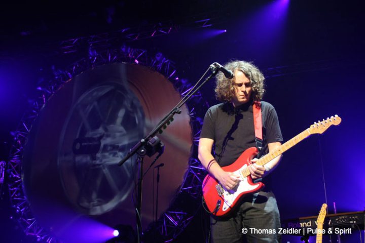 The Australian Pink Floyd Show 13.2.2011 Wien Gasometer The Australian Pink Floyd Show 13.2.2011 Wien Gasometer