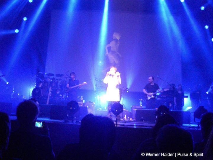 The Australian Pink Floyd Show 14.3.2010 Linz Brucknerhaus The Australian Pink Floyd Show 14.3.2010 Linz Brucknerhaus