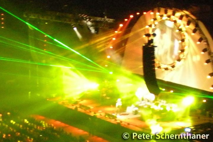 The Australian Pink Floyd Show 22.3.2010 München Olympiahalle The Australian Pink Floyd Show 22.3.2010 München Olympiahalle