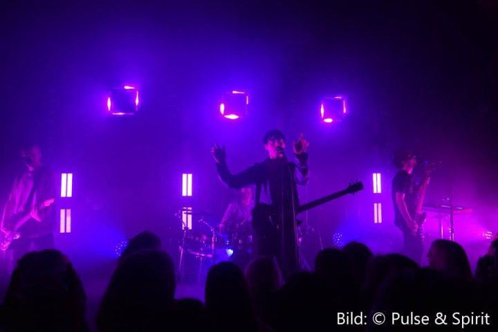 Bilderbuch 10.3.2018 Ebensee Kino Bilderbuch 10.3.2018 Ebensee Kino