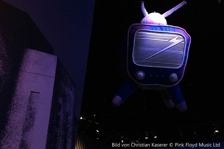 Pink Floyd Exhibition Rom Macro