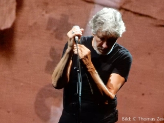 Roger Waters 13.4.2018 Barcelona Palau Sant Jordi Roger Waters 13.4.2018 Barcelona Palau Sant Jordi