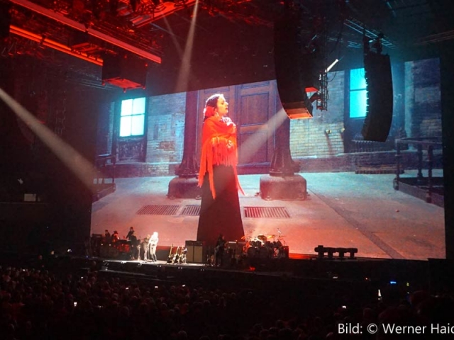 Roger Waters 16.5.2018 Wien Stadthalle Roger Waters 16.5.2018 Wien Stadthalle