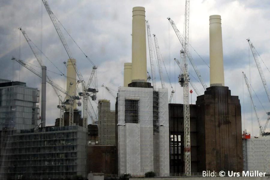 London Battersea Powerstation (2018) London Battersea Powerstation (2018)
