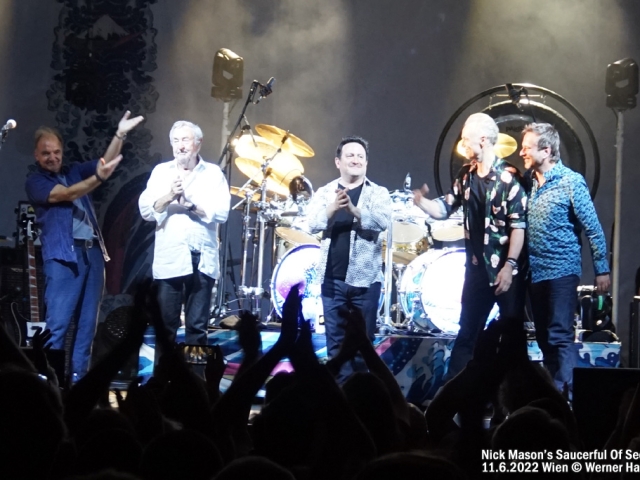 Nick Mason's Saucerful of Secrets 11.6.2022 Wien, Gasometer Nick Mason's Saucerful of Secrets 11.6.2022 Wien, Gasometer