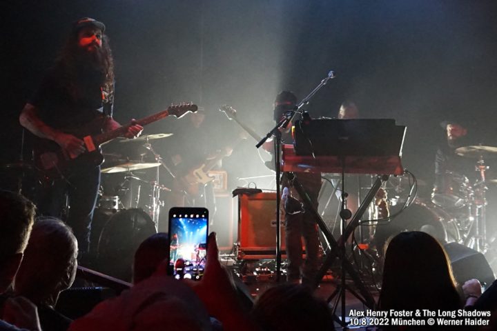 Alex Henry Foster & The Long Shadows 10.8.2022 München