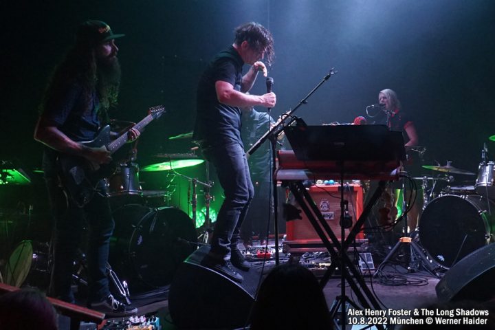 Alex Henry Foster & The Long Shadows 10.8.2022 München