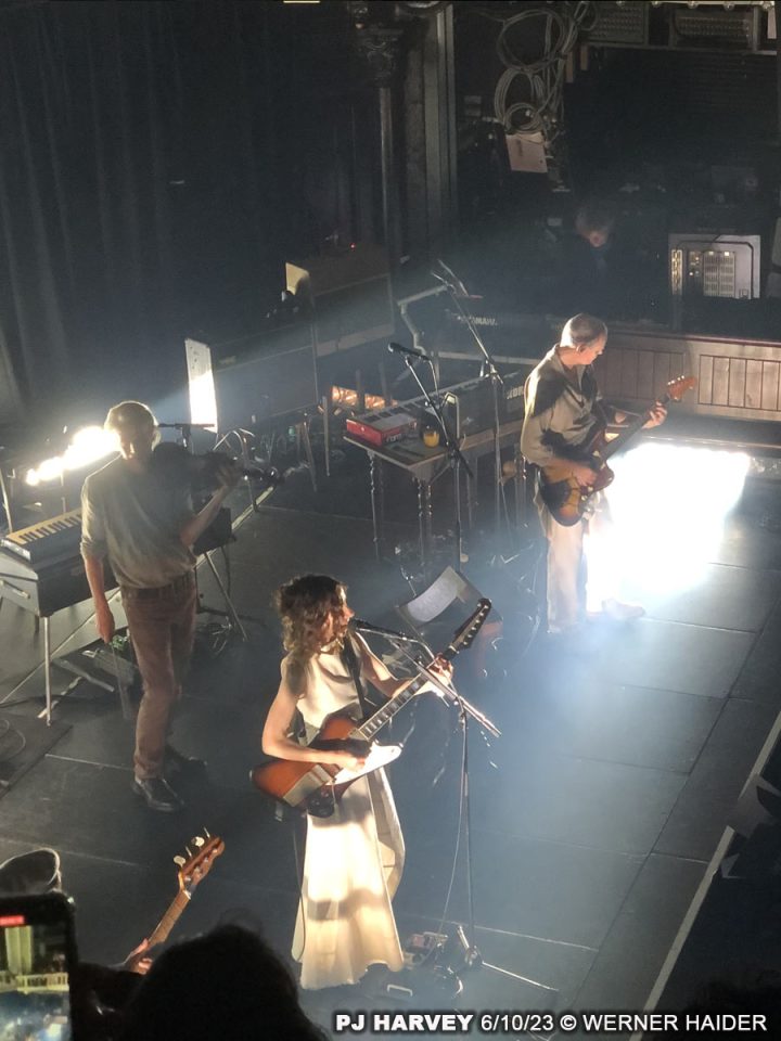 PJ-Harvey-2023-8