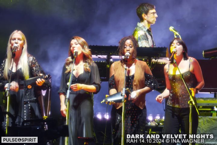 DG-14-10-24-RAH-IW-15