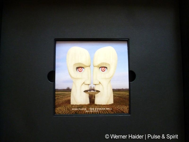 The Division Bell 20 Box